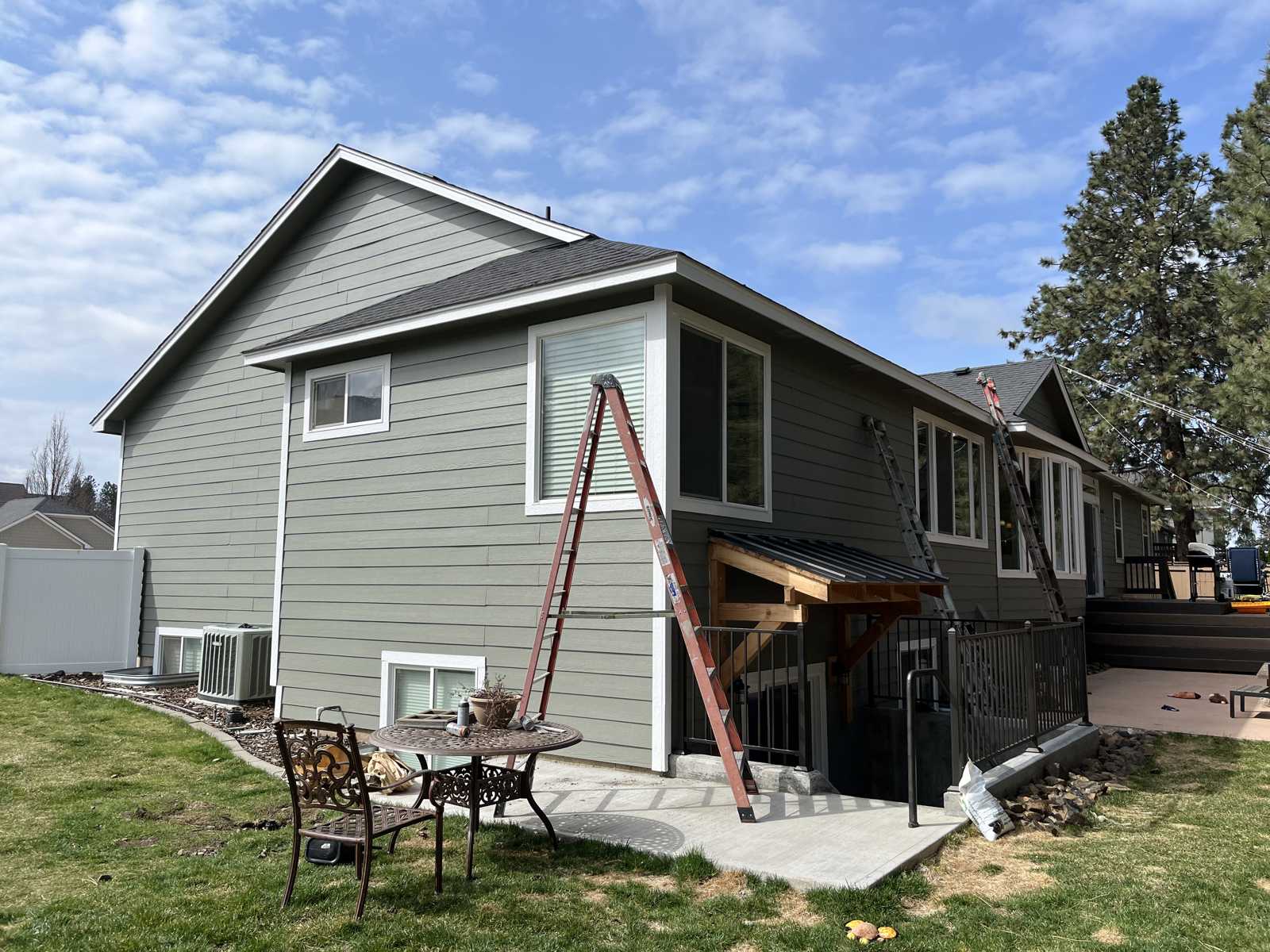 Large home exterior painting Spokane Valley WA